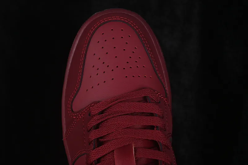 All categories Air Jordan Jordan series basketball shoes Air Jordan 1 Low G version pure original Air Jordan 1 Low AJ1 Joe 1 raw rubber wine red low-top retro culture basketball shoes IB7012-600